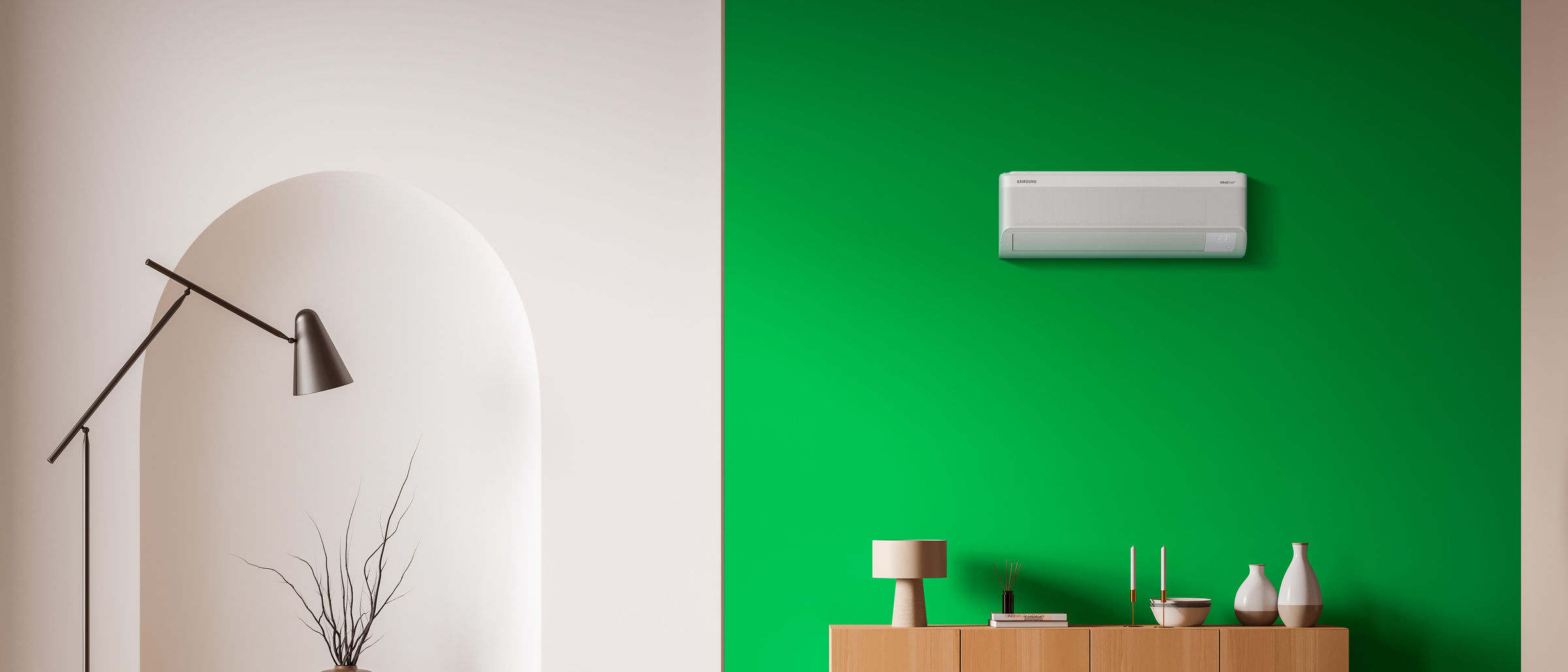 Samsung WindFree Comfort S2 AR60F24C1AWNEU oro kondicionierius svetainėje su žalia siena – vėsa be skersvėjo