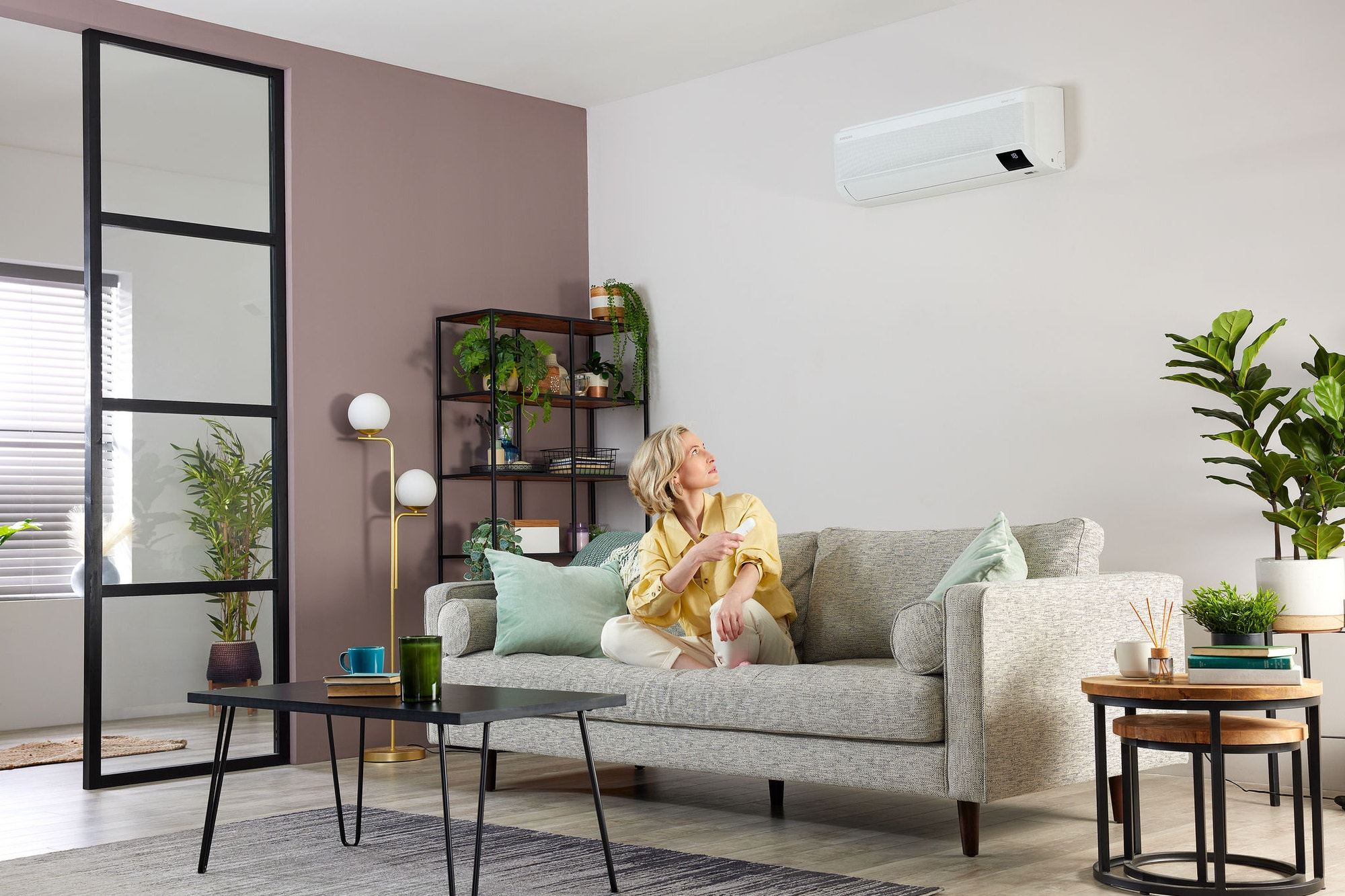 Samsung WindFree sieninis blokas svetainėje – FJM AJ040TXJ2KG sistemoje kiekvieno kambario temperatūra reguliuojama atskirai