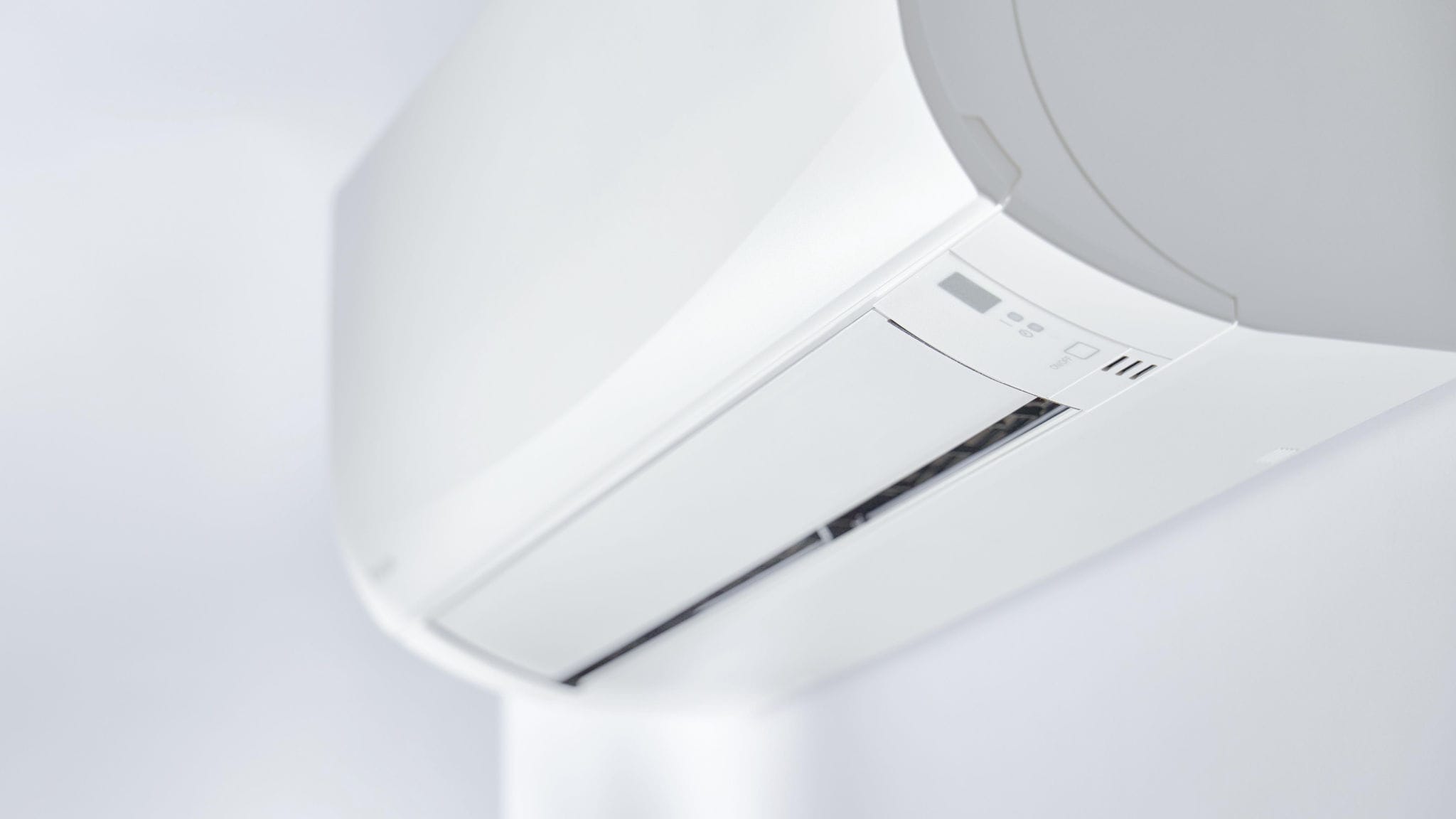 Lenktų linijų Daikin Sensira FTXF42F vidinio bloko korpusas su sklende ir indikatoriais