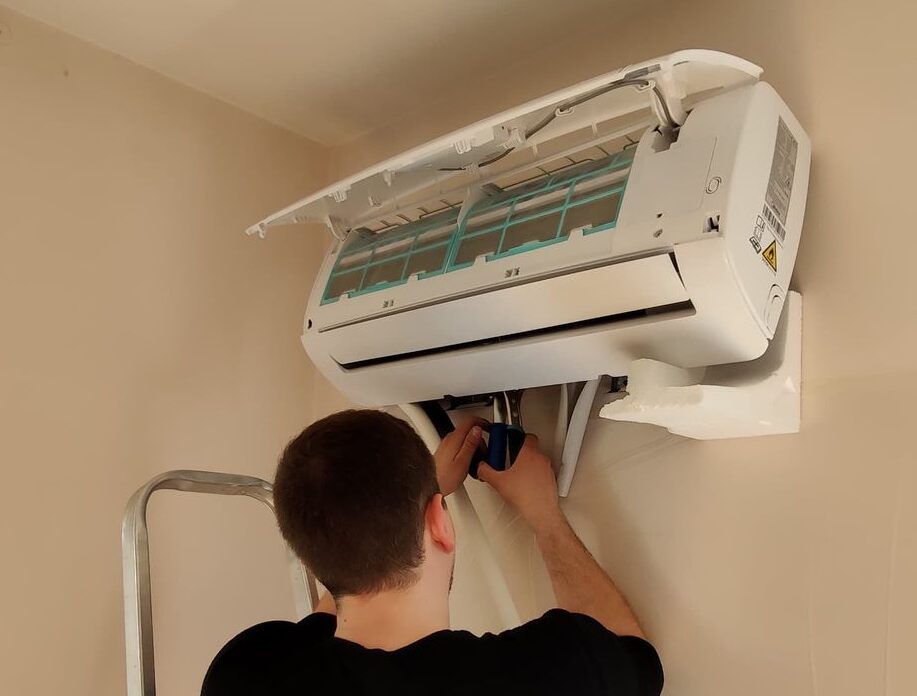 Montavimo paslaugos oro kondicionierių