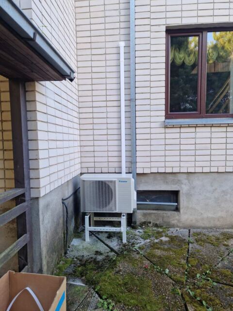 Daikin Perfera Nordic – montavimo darbai, Elektrėnai