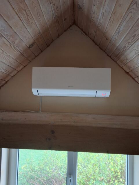 Daikin Perfera – montavimo darbai